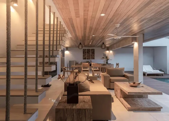 The Kanjeng & - Bali 4* ウブド
